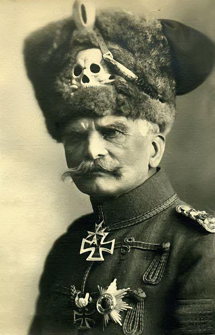 8. december 1914. Hemming Skov: Parade for generaloberst von Macksensen